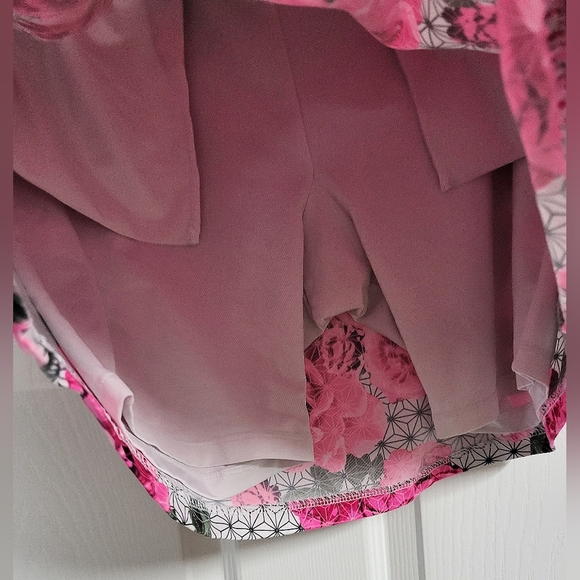 Tail Womens Floral Pink Golf Tennis Skirt Shorts Size S - Picture 5 of 8